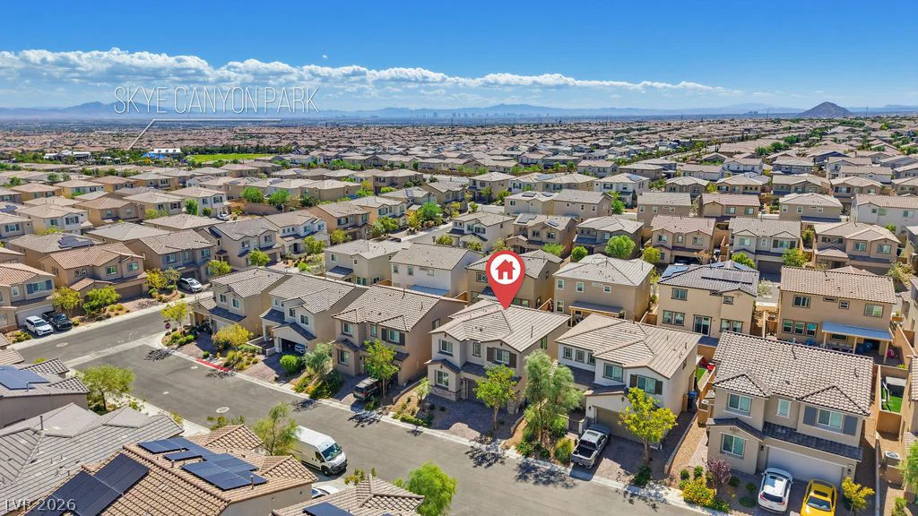 10391 Sadie Blake, Las Vegas, NV 89166