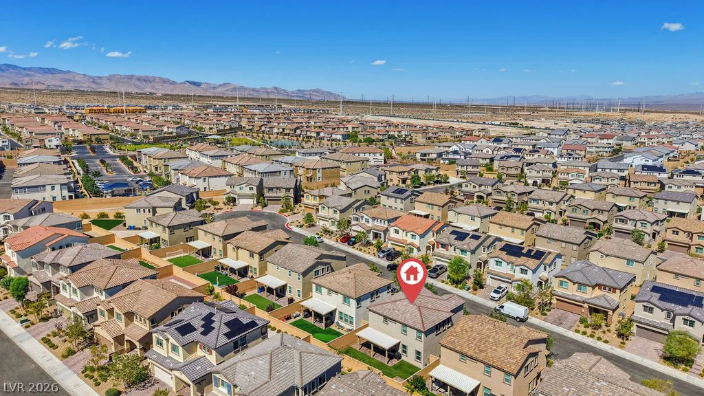 10391 Sadie Blake, Las Vegas, NV 89166