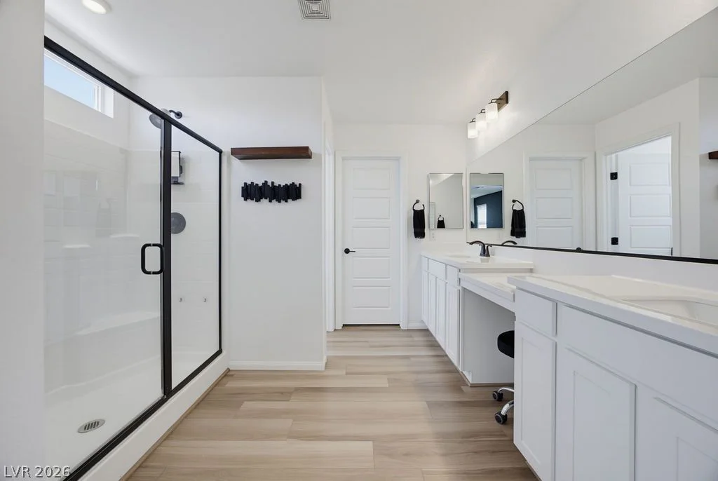 10391 Sadie Blake, Las Vegas, NV 89166