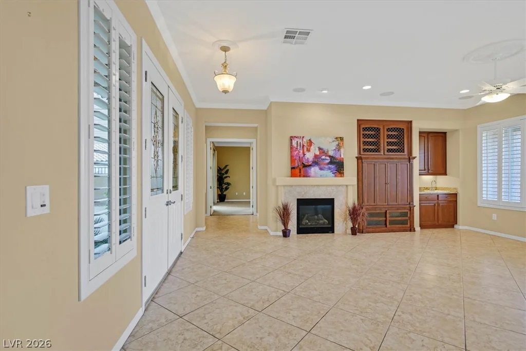 2058 Fountain City, Henderson, NV 89052