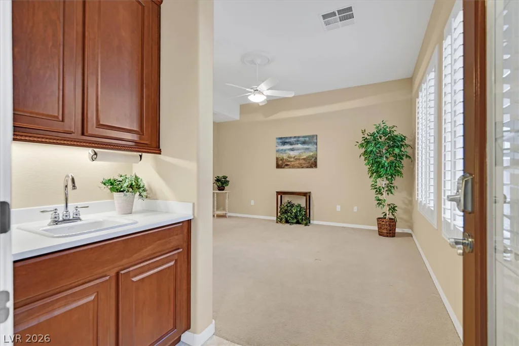 2058 Fountain City, Henderson, NV 89052
