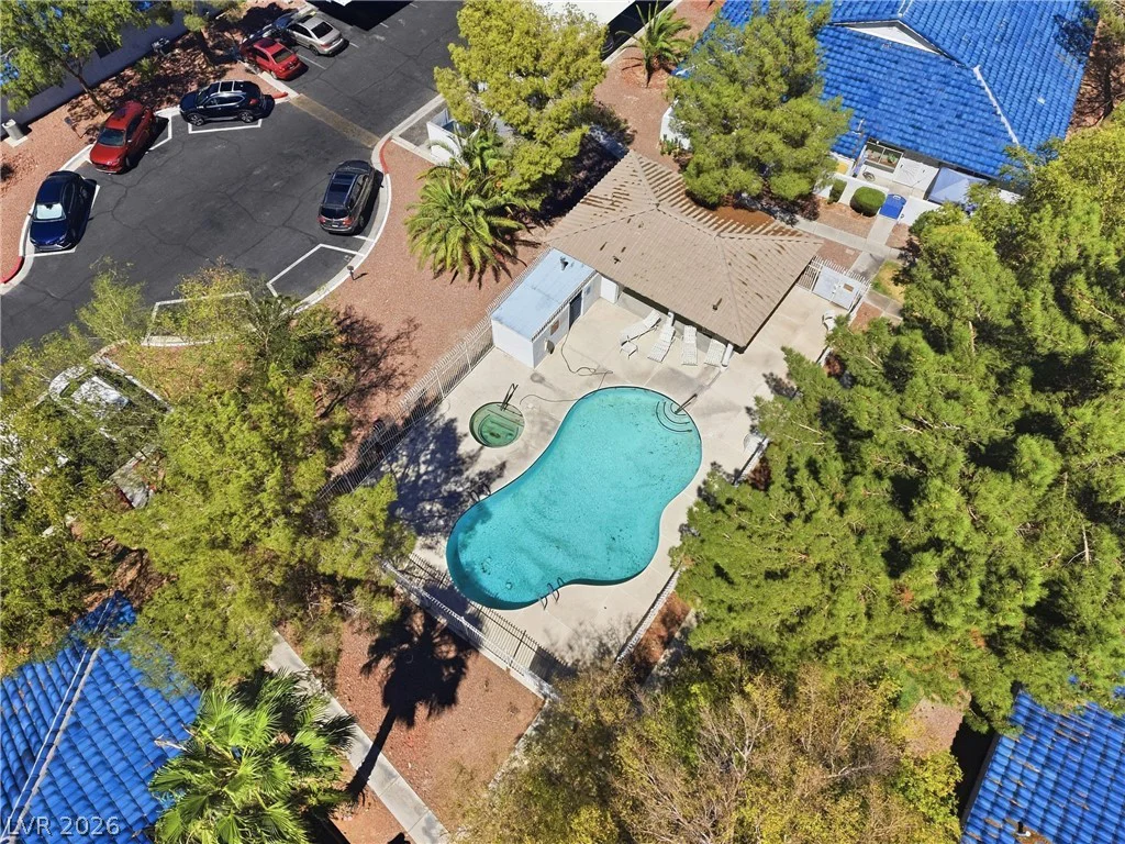 2121 Willowbury, Las Vegas, NV 89108