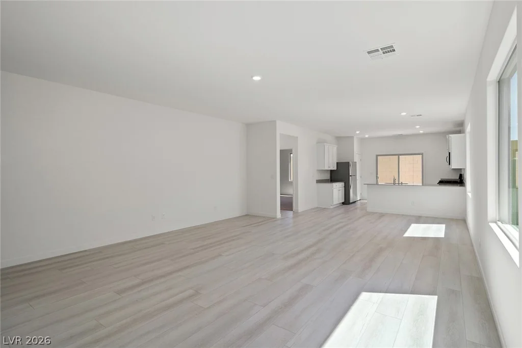 6727 Magnolia River, Las Vegas, NV 89156
