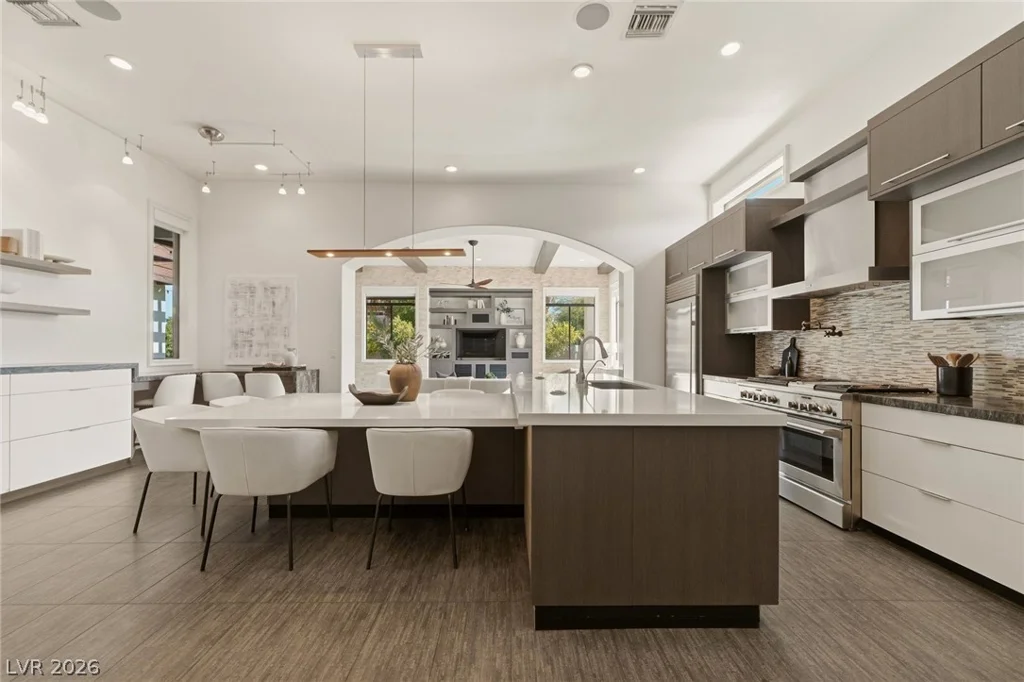 10997 Tranquil Waters, Las Vegas, NV 89135