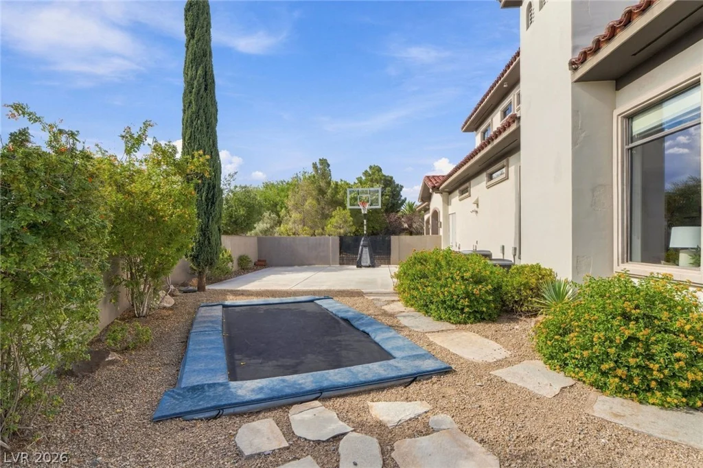 10997 Tranquil Waters, Las Vegas, NV 89135