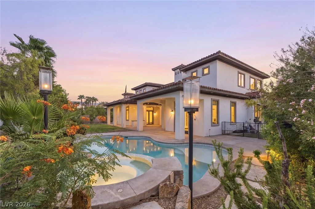 10997 Tranquil Waters, Las Vegas, NV 89135