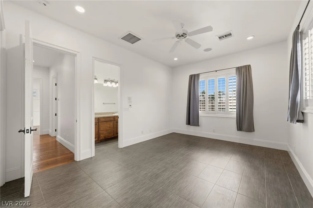 10997 Tranquil Waters, Las Vegas, NV 89135