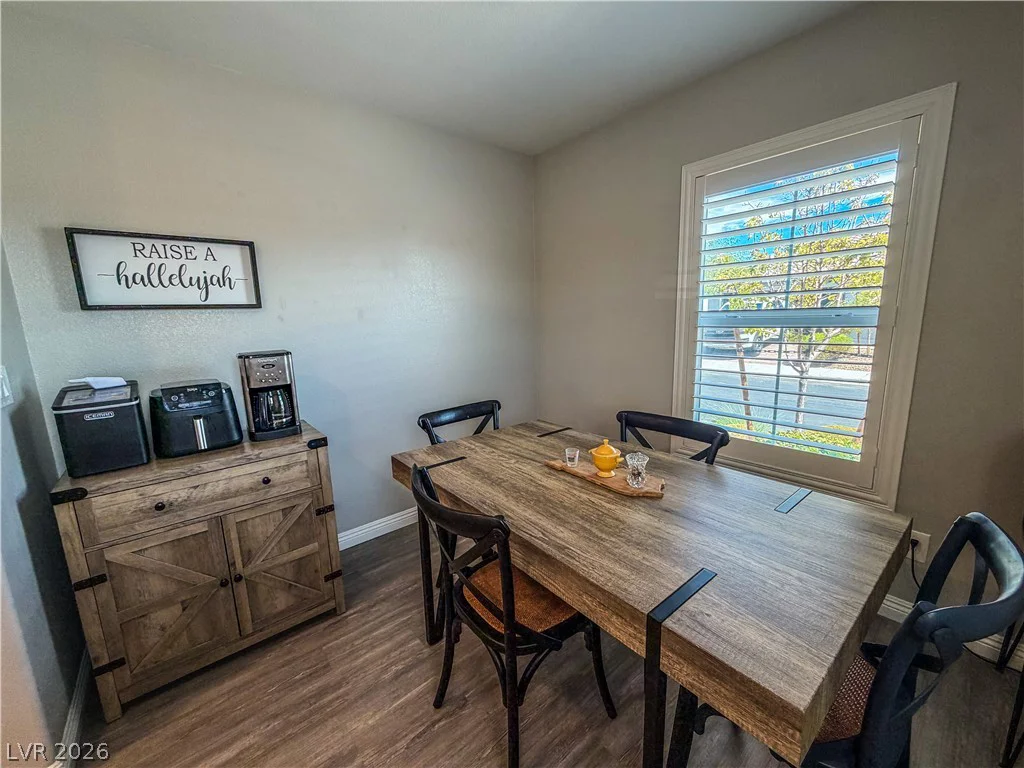 9445 Doe Mountain, Las Vegas, NV 89178