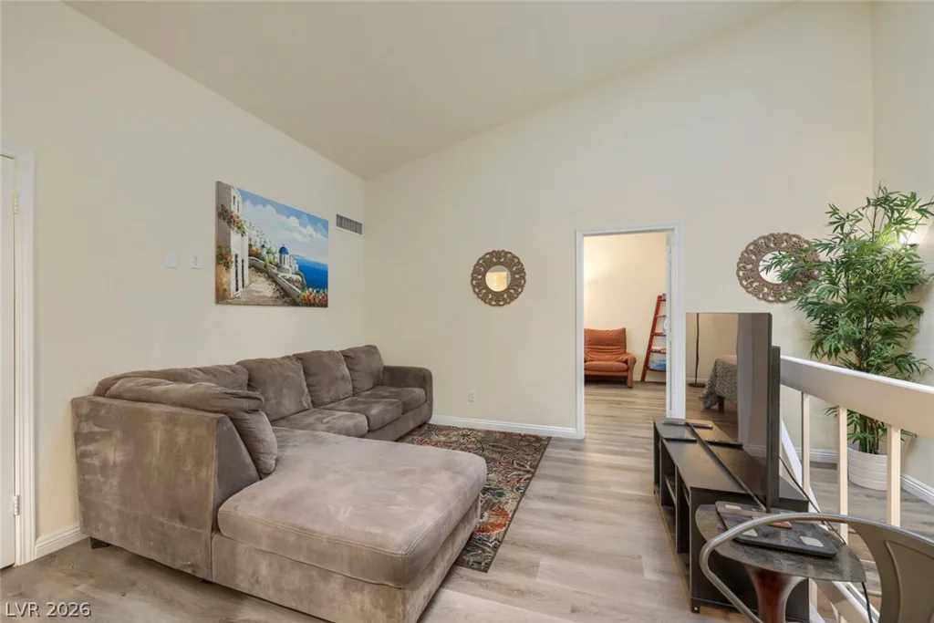 4951 Schumann, Las Vegas, NV 89146