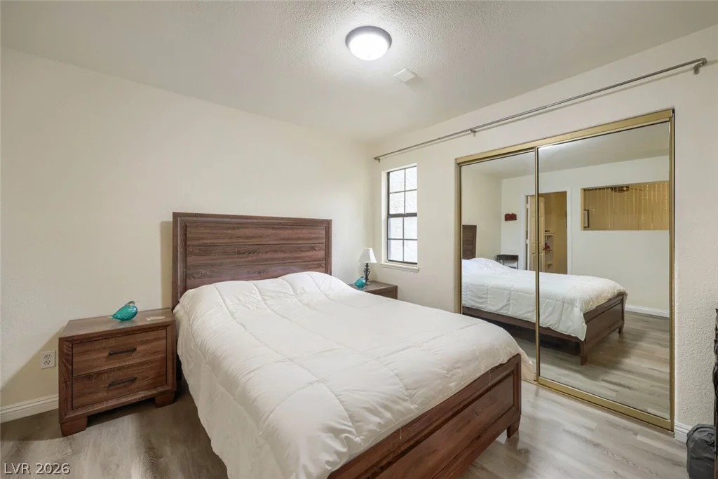 4951 Schumann, Las Vegas, NV 89146