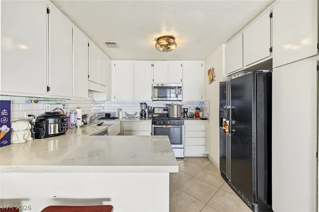 6992 Quarry, Las Vegas, NV 89147