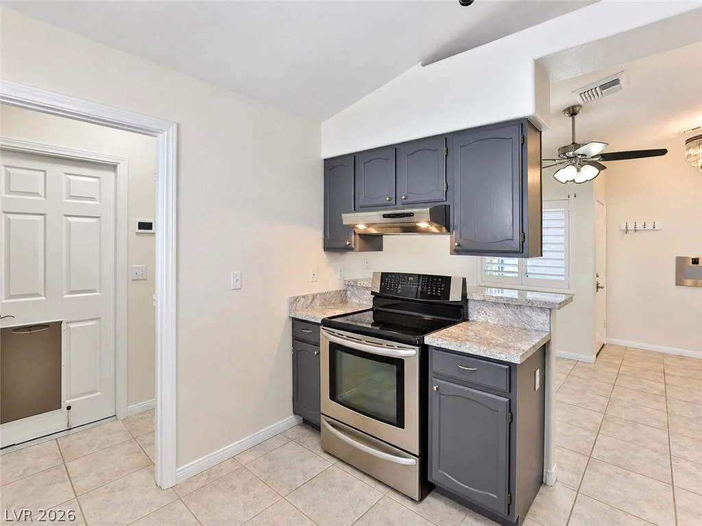 4945 Valadez, Las Vegas, NV 89149