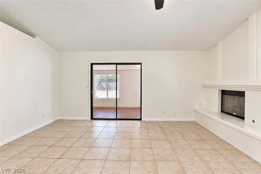 4945 Valadez, Las Vegas, NV 89149