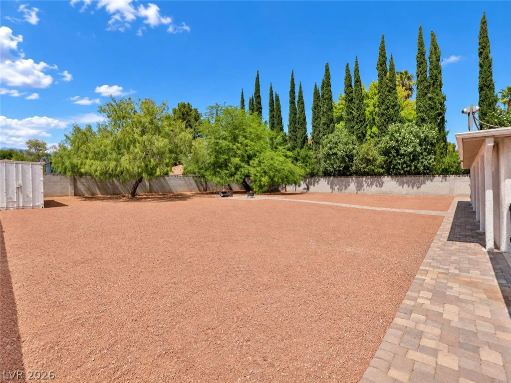 4945 Valadez, Las Vegas, NV 89149