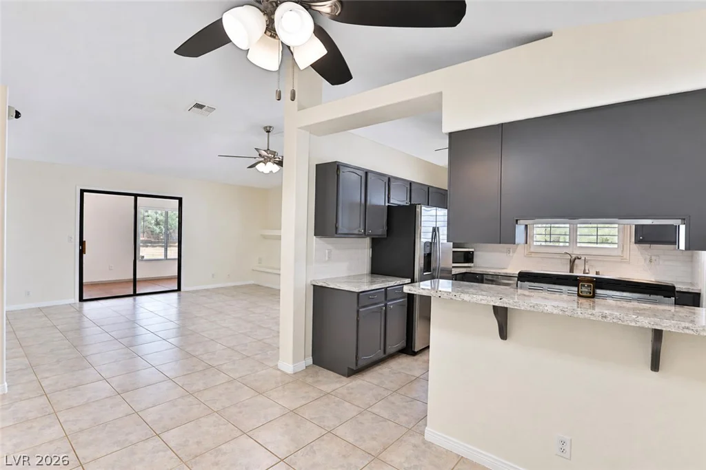 4945 Valadez, Las Vegas, NV 89149