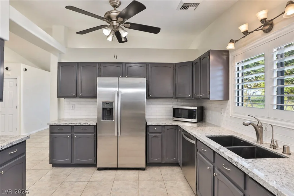 4945 Valadez, Las Vegas, NV 89149