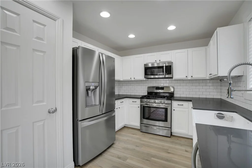 10250 HEADRICK, Las Vegas, NV 89166