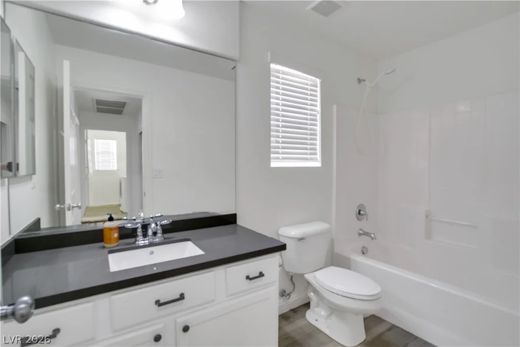 10250 HEADRICK, Las Vegas, NV 89166