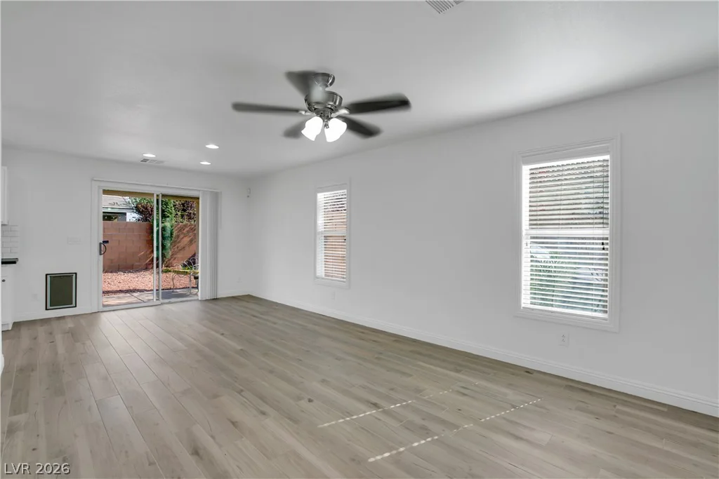 10250 HEADRICK, Las Vegas, NV 89166