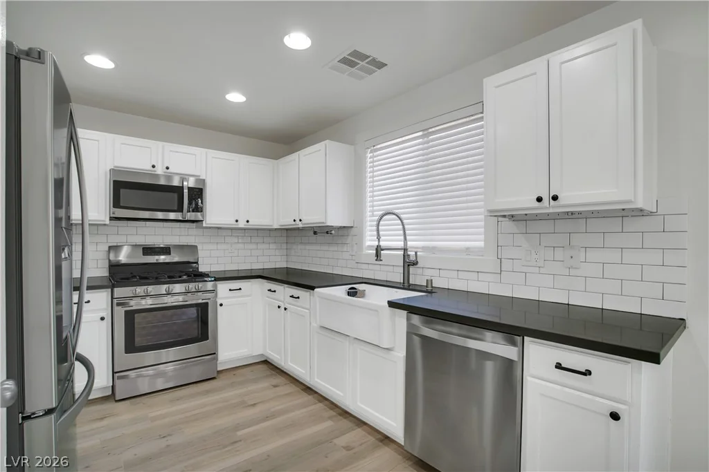 10250 HEADRICK, Las Vegas, NV 89166