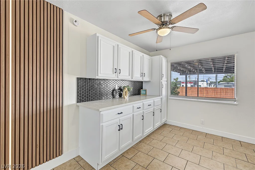 6100 Preston, Las Vegas, NV 89107