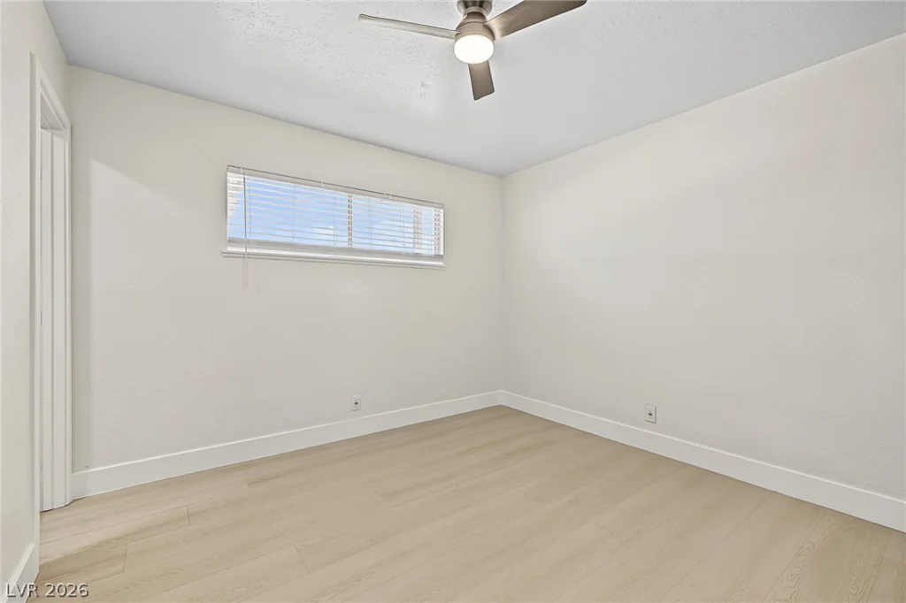 6100 Preston, Las Vegas, NV 89107