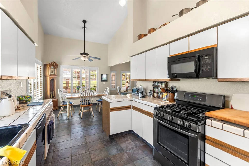 5009 Pacific Grove, Las Vegas, NV 89130