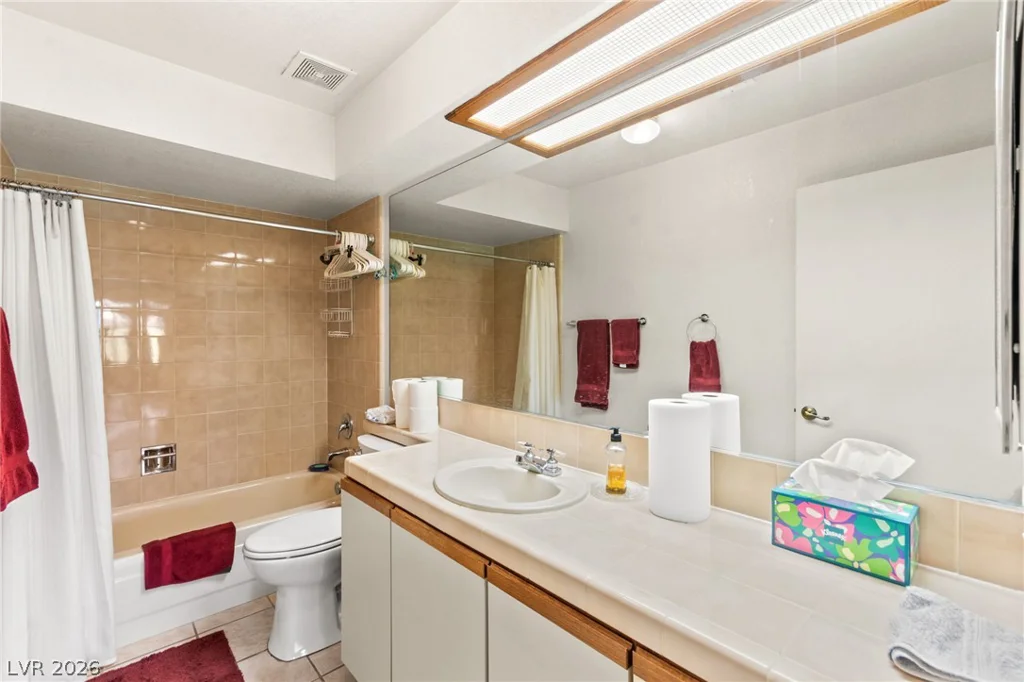 5009 Pacific Grove, Las Vegas, NV 89130