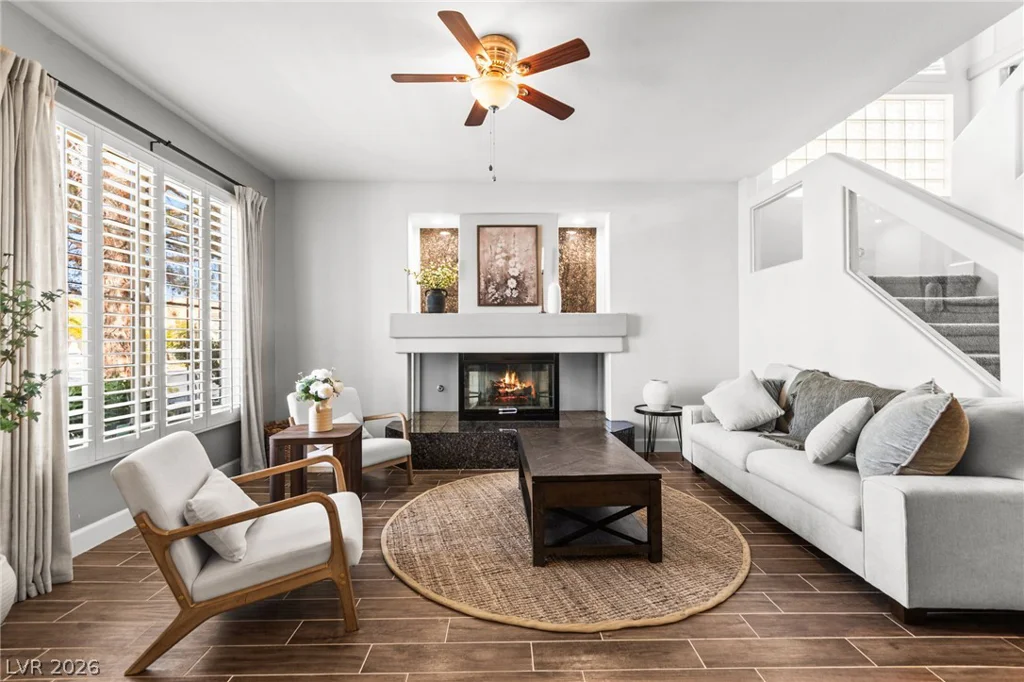 8213 Fawn Heather, Las Vegas, NV 89149