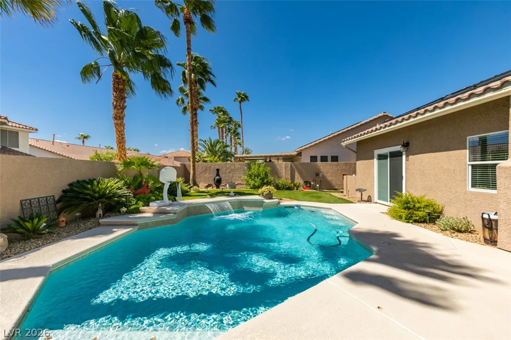 1303 Dressen, Las Vegas, NV 89123