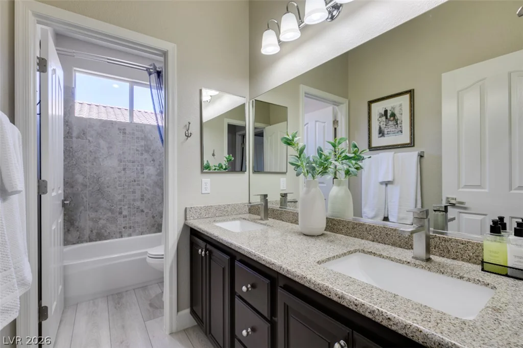 1303 Dressen, Las Vegas, NV 89123