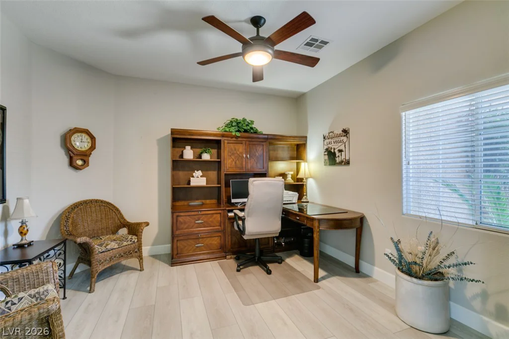 1303 Dressen, Las Vegas, NV 89123
