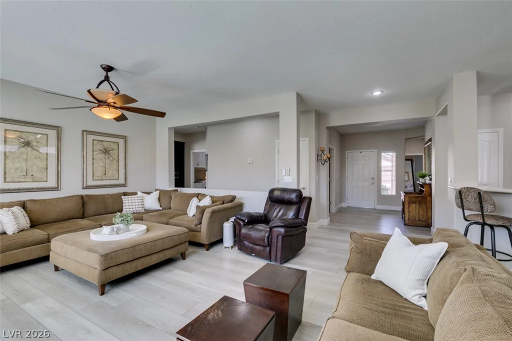 1303 Dressen, Las Vegas, NV 89123