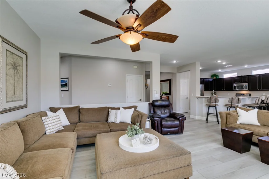 1303 Dressen, Las Vegas, NV 89123