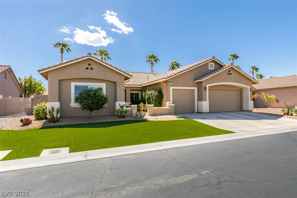 1303 Dressen, Las Vegas, NV 89123