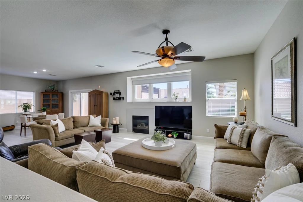 1303 Dressen, Las Vegas, NV 89123