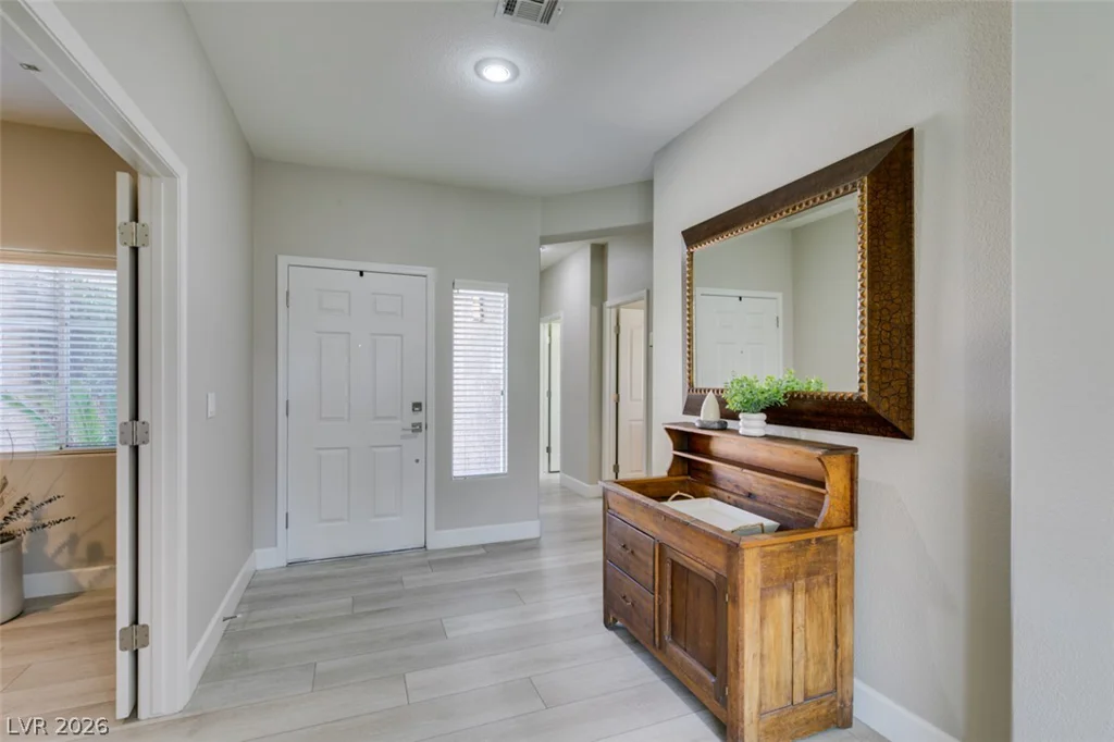 1303 Dressen, Las Vegas, NV 89123