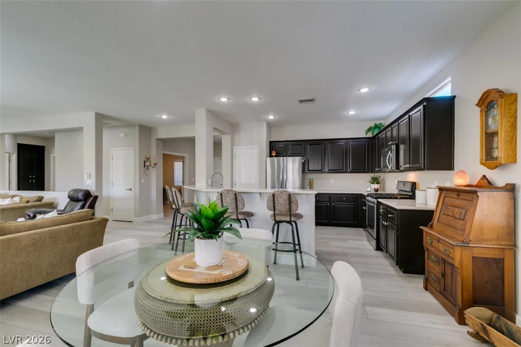 1303 Dressen, Las Vegas, NV 89123