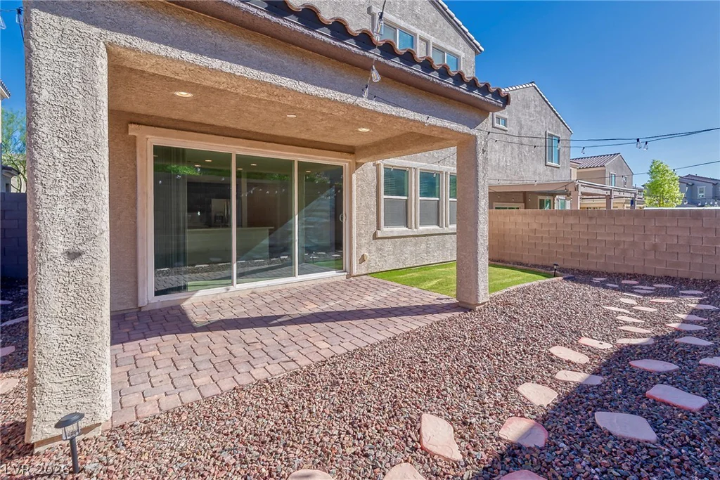 9851 POPLAR POINT, Las Vegas, NV 89178
