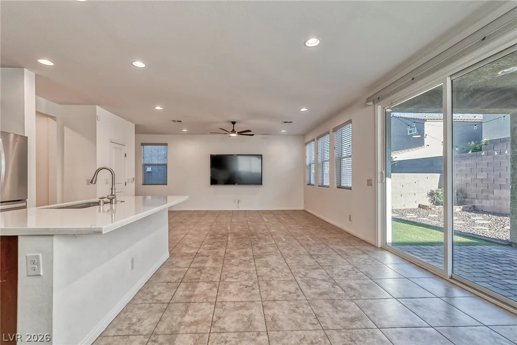 9851 POPLAR POINT, Las Vegas, NV 89178