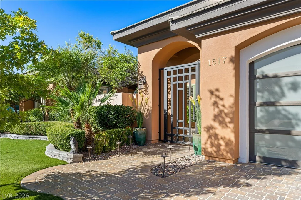 1517 Marbella Ridge, Las Vegas, NV 89117