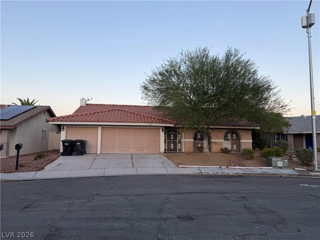 4798 Walteta, Las Vegas, NV 89119