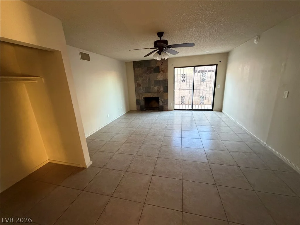4798 Walteta, Las Vegas, NV 89119