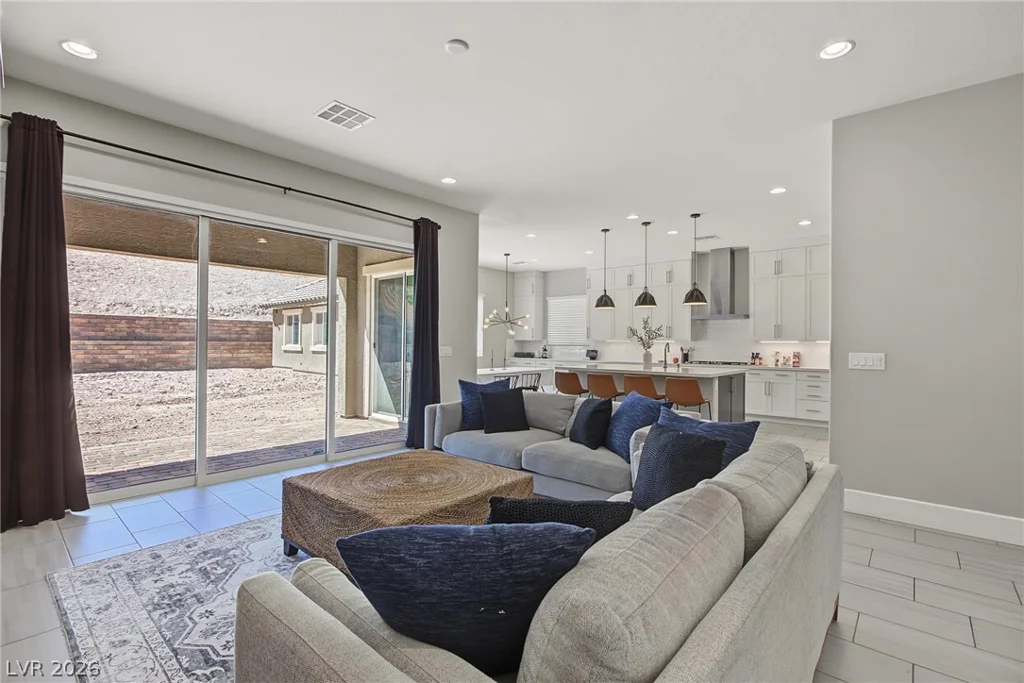 6273 Lautman Ridge, Las Vegas, NV 89141