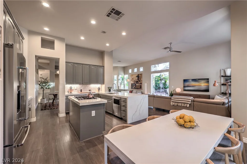 8808 Quadro, Las Vegas, NV 89134