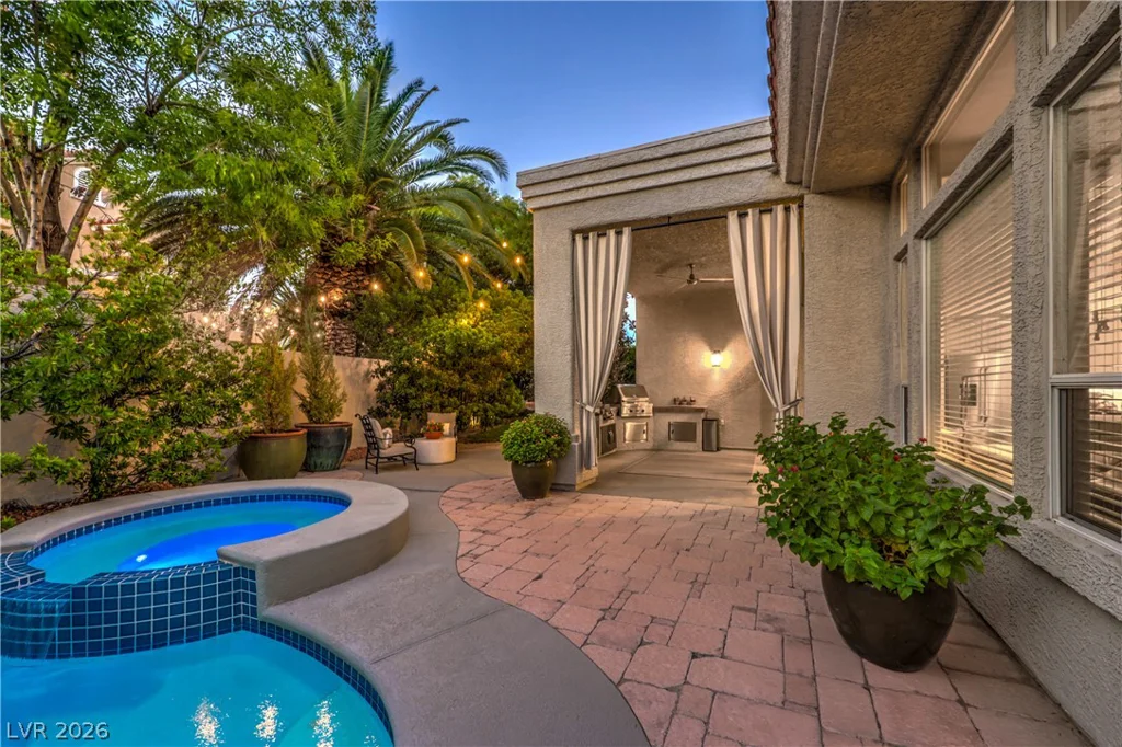 8808 Quadro, Las Vegas, NV 89134