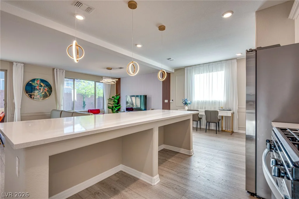 5897 Frias, Las Vegas, NV 89141