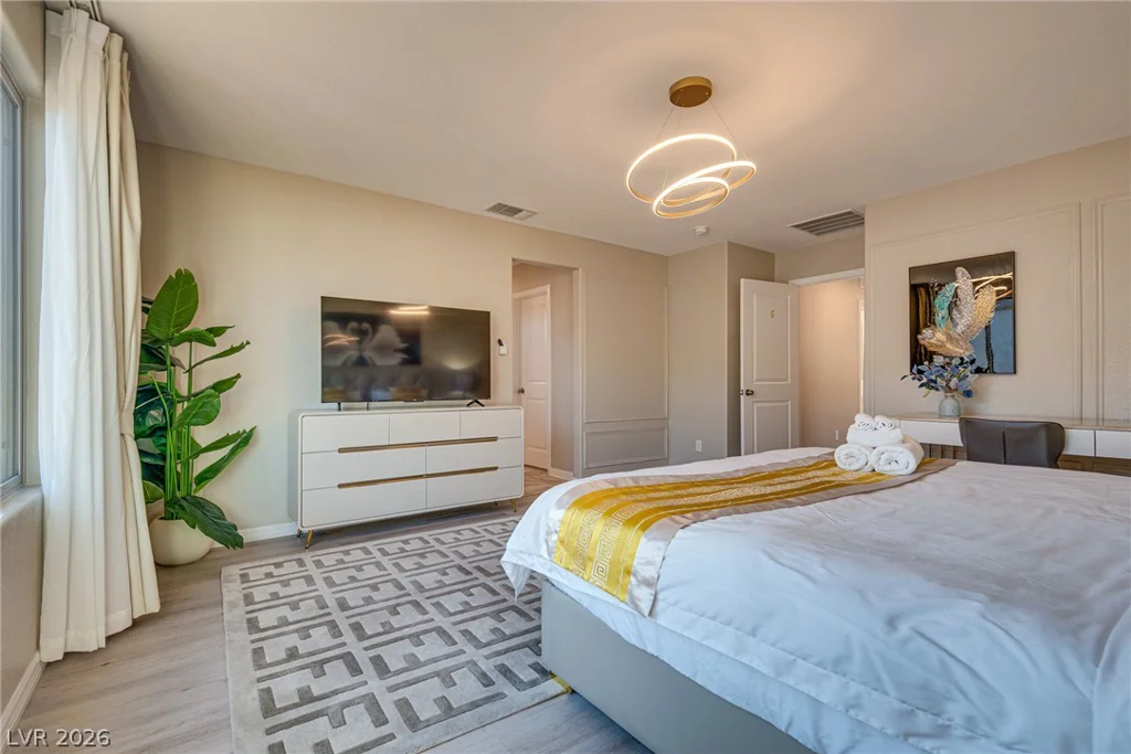 5897 Frias, Las Vegas, NV 89141