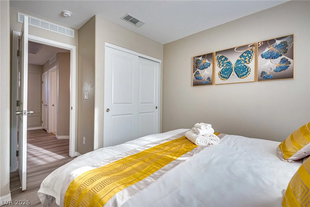 5897 Frias, Las Vegas, NV 89141