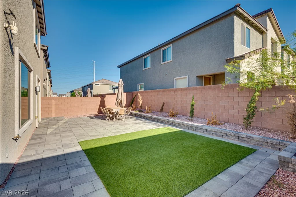 5897 Frias, Las Vegas, NV 89141